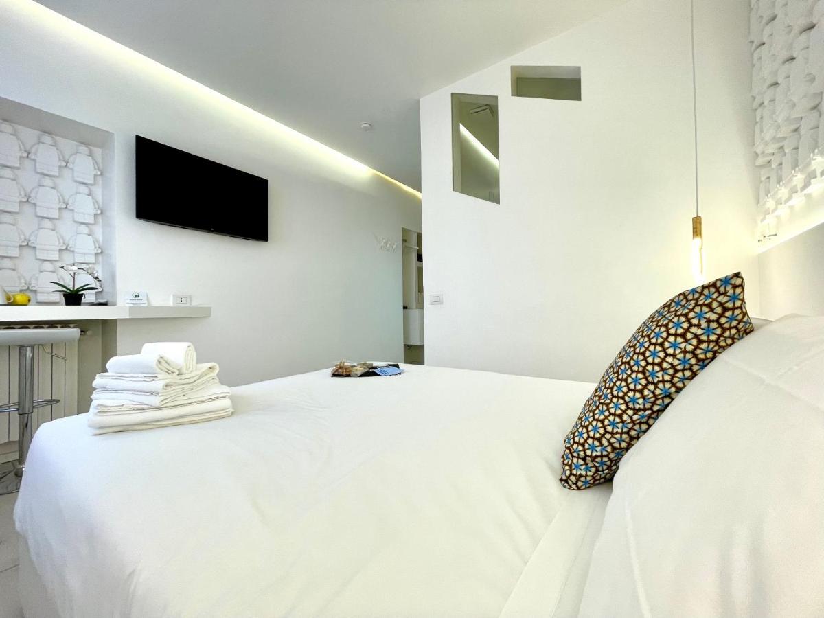 Mariarosa Suites コモ エクステリア 写真