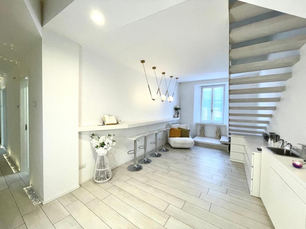 Mariarosa Suites コモ エクステリア 写真