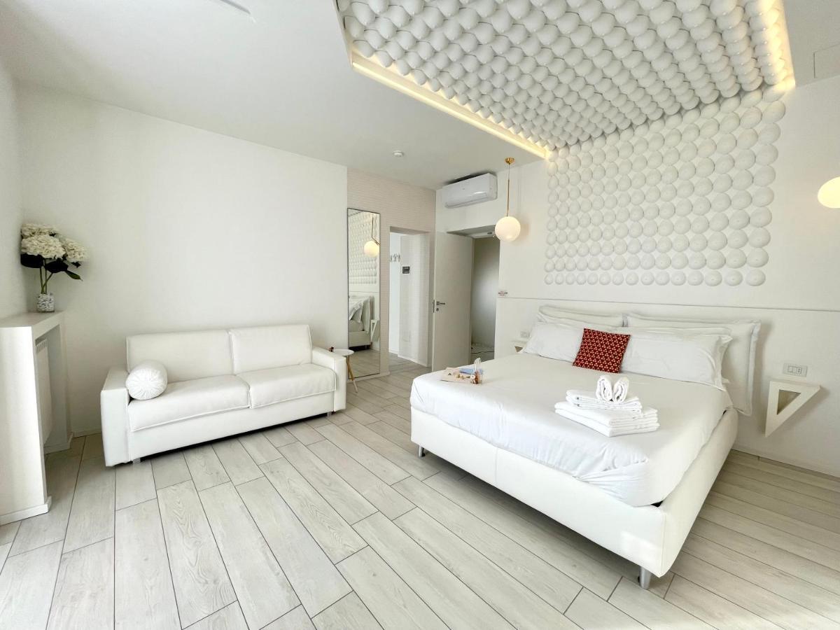 Mariarosa Suites コモ エクステリア 写真