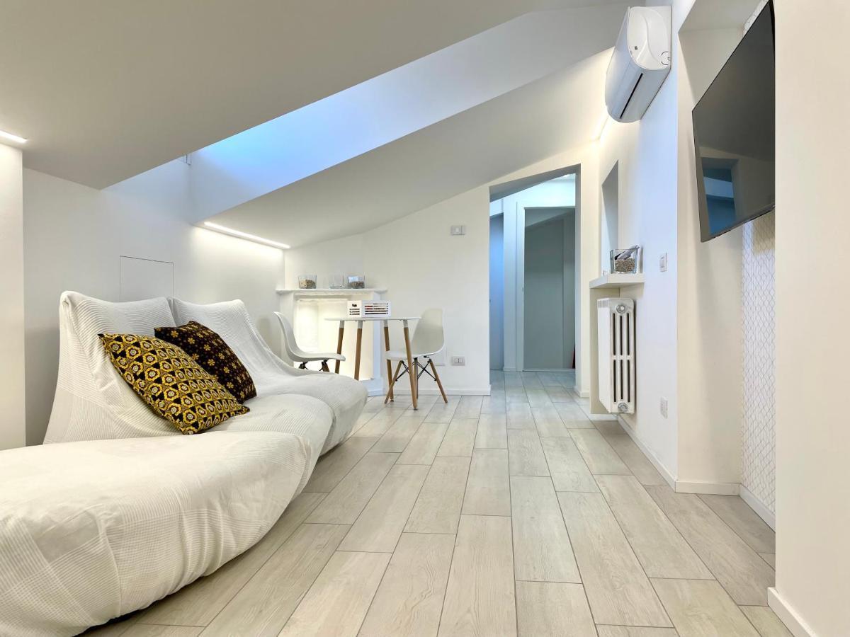 Mariarosa Suites コモ エクステリア 写真