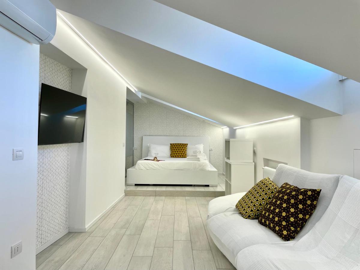 Mariarosa Suites コモ エクステリア 写真